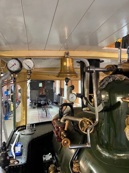 250718 Handglocke