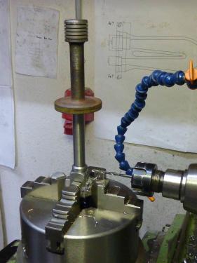 Bohrung für Kegelstift setzen