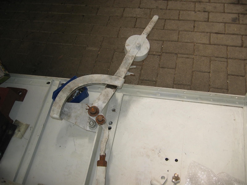 260809 Wurfhebel
